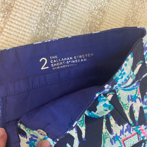 Lilly Pulitzer Callahan Shorts Alpaca My Bags, size 2 - NWOT - Picture 3 of 3